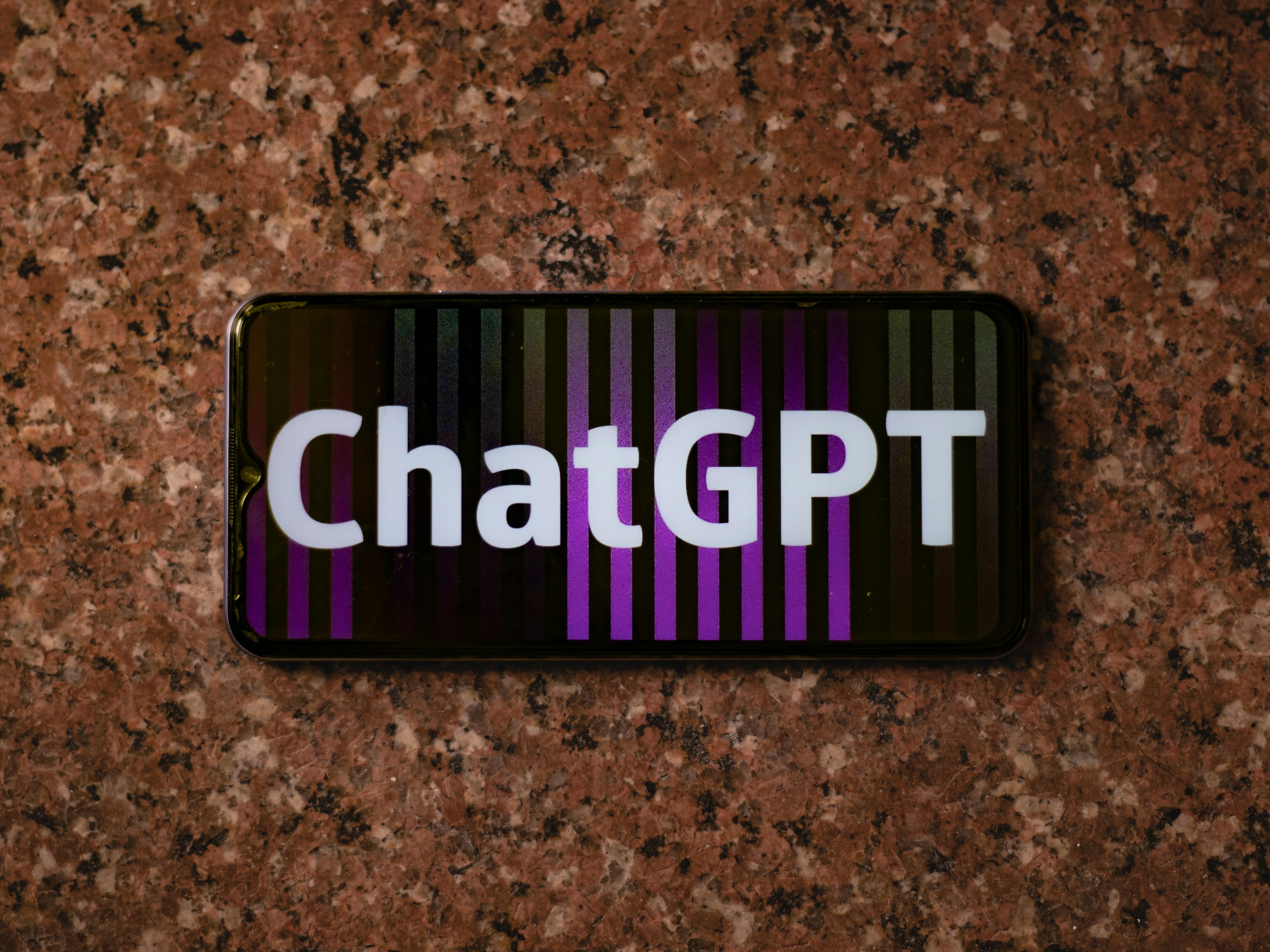 Il reclamo di noyb rivela gravi problemi con ChatGPT